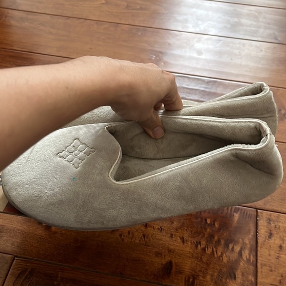 NWT Dearfoams khaki Size XL 11-12 memory foam women slippers - Picture 6 of 10